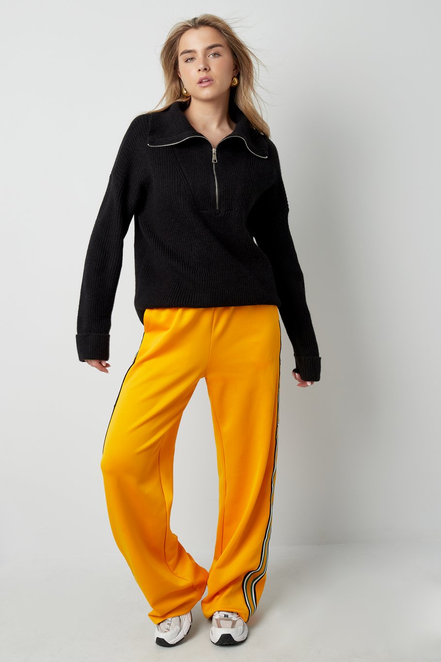 Neutraler Strickpullover - Schwarz Bild9